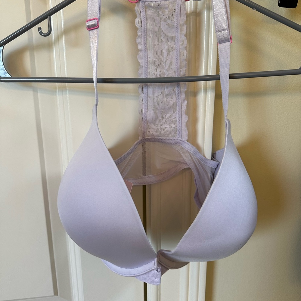 Victoria's Secret Lavender Lace Back Bra